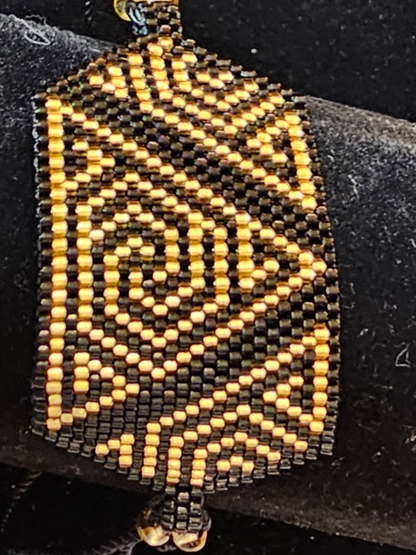 Wixarika Miyuki Beaded Bracelets – Handmade Mexican Huichol Jewelry "Corona"